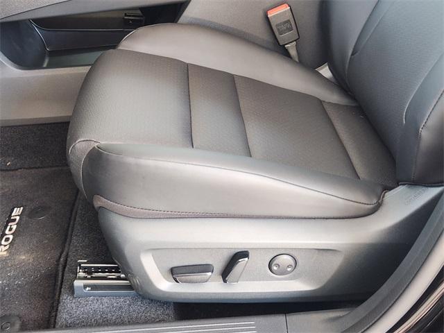 new 2025 Nissan Rogue car, priced at $31,423