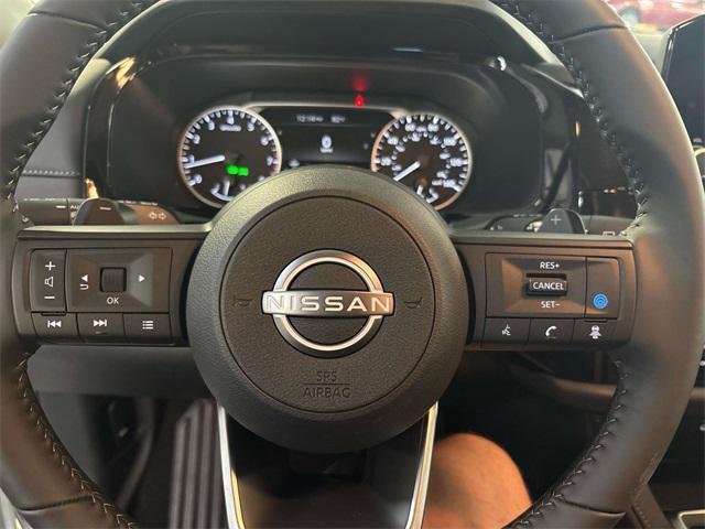 new 2025 Nissan Pathfinder car, priced at $31,584