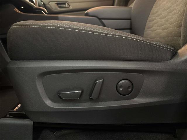 new 2025 Nissan Pathfinder car, priced at $31,584
