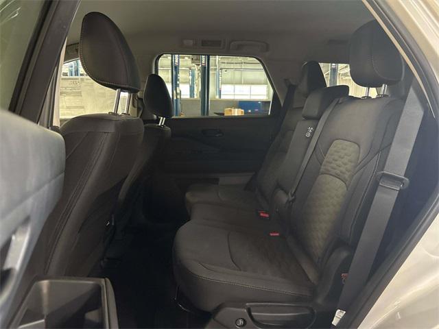 new 2025 Nissan Pathfinder car, priced at $31,584