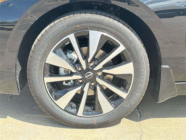 new 2025 Nissan Sentra car, priced at $19,515