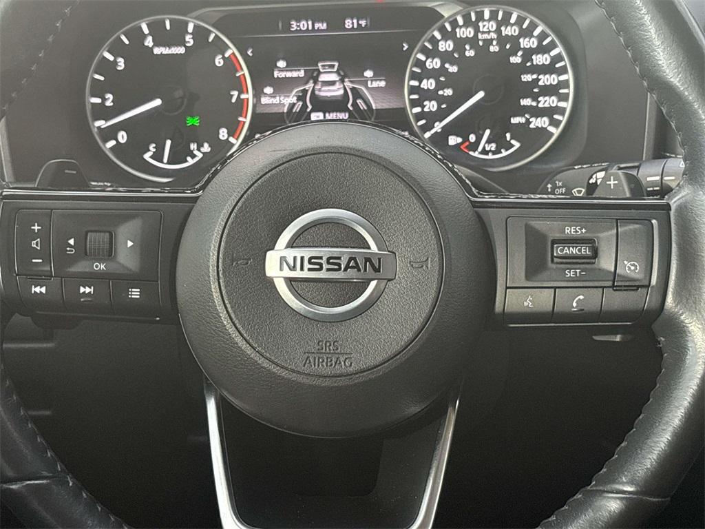 used 2021 Nissan Rogue car, priced at $15,000