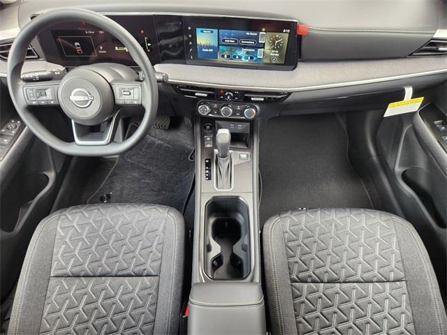new 2025 Nissan Kicks car, priced at $24,060