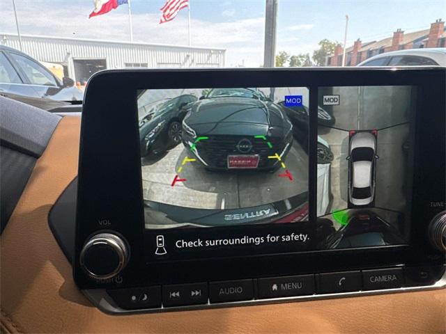 new 2025 Nissan Sentra car, priced at $19,086