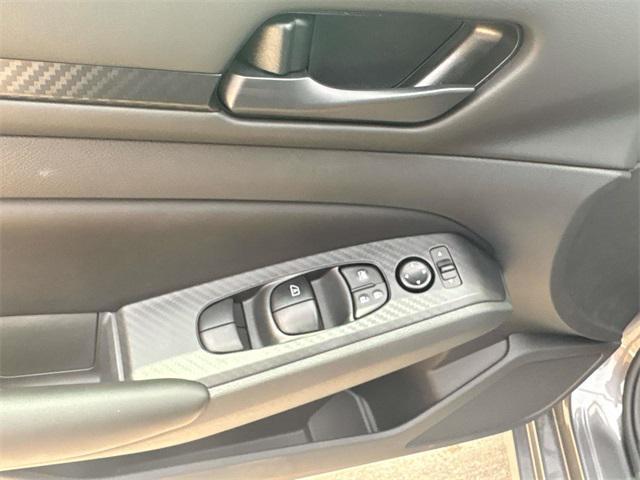 new 2025 Nissan Altima car, priced at $22,401