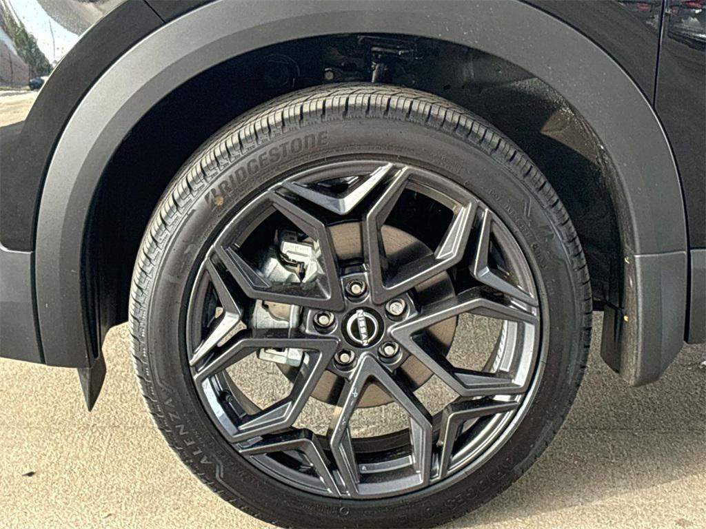 new 2026 Nissan Kicks car, priced at $27,401