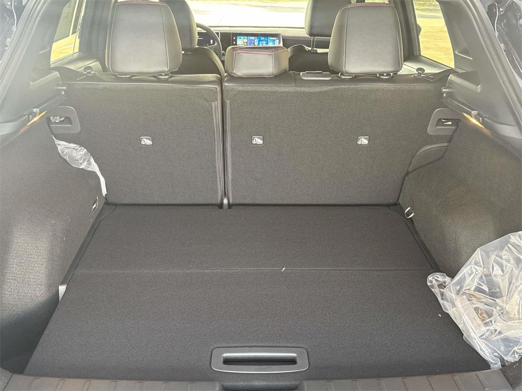 new 2026 Nissan Kicks car, priced at $27,401