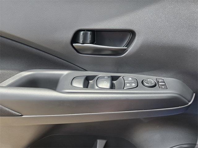 new 2025 Nissan Kicks car, priced at $21,210