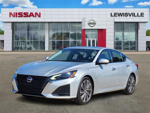 used 2023 Nissan Altima car, priced at $20,000