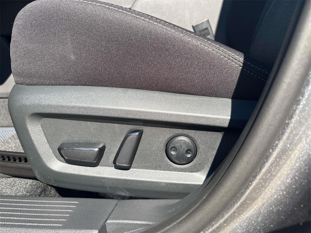 new 2026 Nissan Kicks car, priced at $26,458