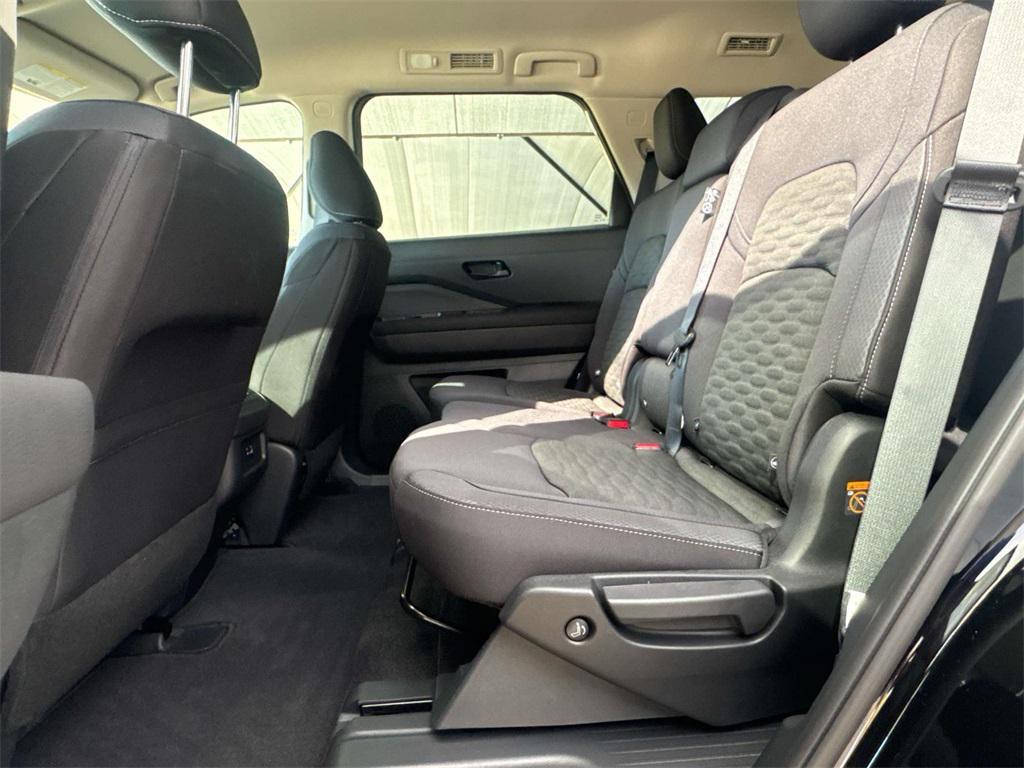 new 2025 Nissan Pathfinder car, priced at $29,414