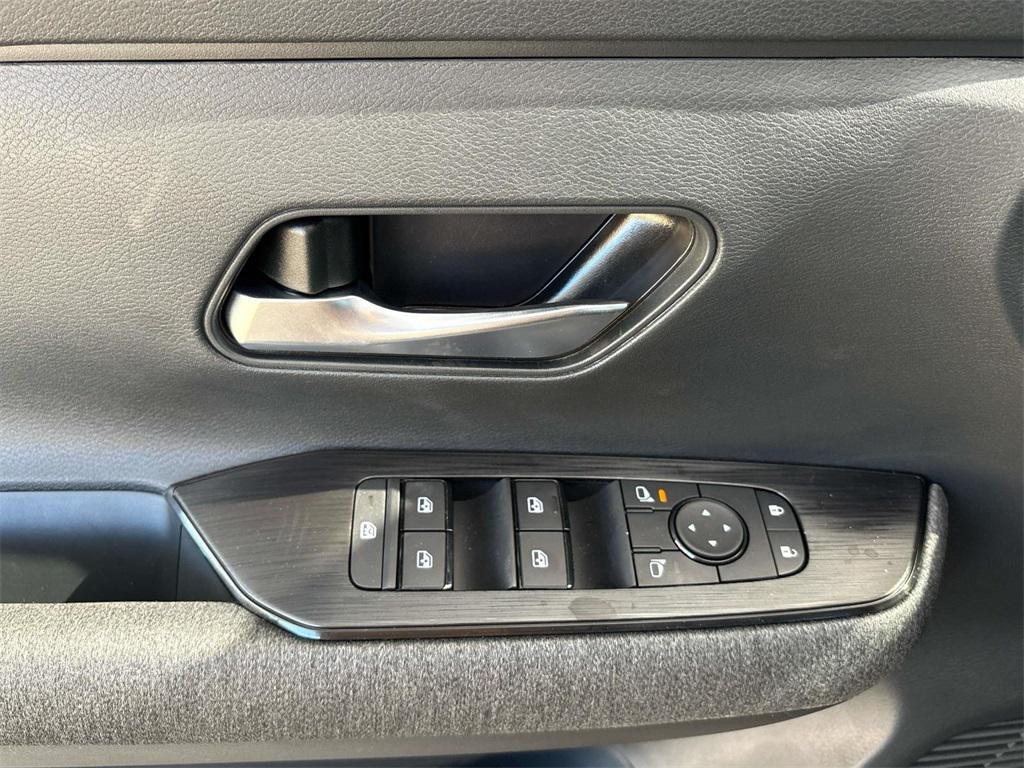 new 2026 Nissan Kicks car, priced at $23,112