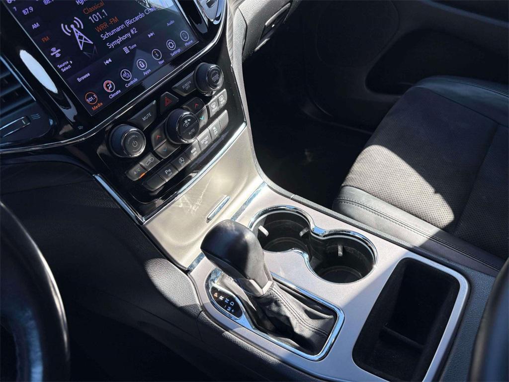 used 2020 Jeep Grand Cherokee car, priced at $16,466