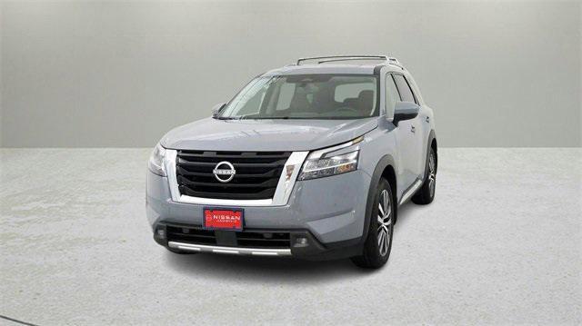 new 2025 Nissan Pathfinder car, priced at $47,028