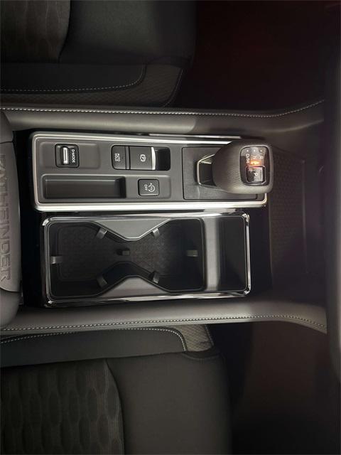 new 2025 Nissan Pathfinder car, priced at $33,332