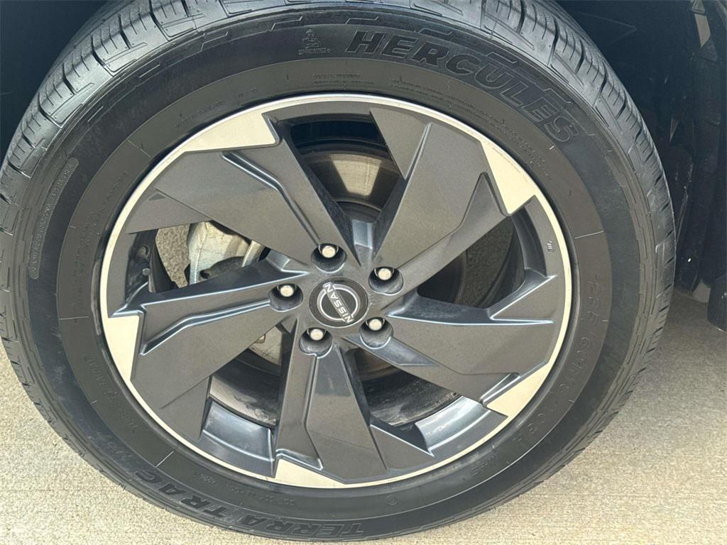 used 2024 Nissan Rogue car, priced at $20,985