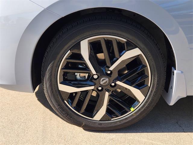 new 2025 Nissan Versa car, priced at $18,064