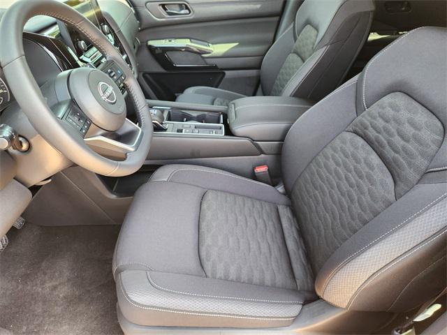 new 2025 Nissan Pathfinder car, priced at $35,718