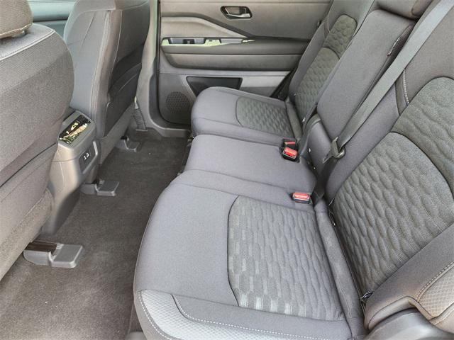 new 2025 Nissan Pathfinder car, priced at $35,718
