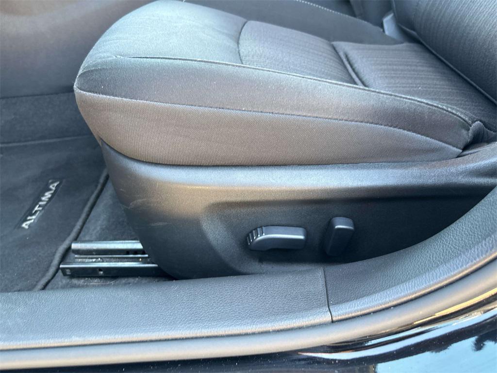 used 2024 Nissan Altima car, priced at $16,935