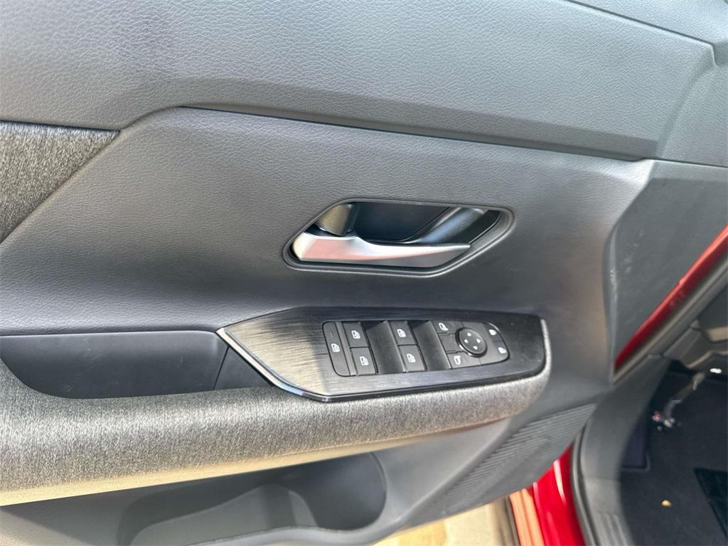 new 2026 Nissan Kicks car, priced at $24,512