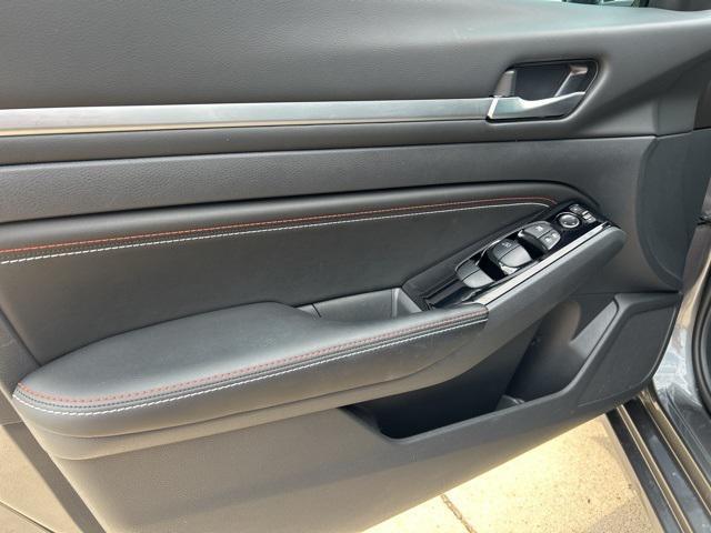 used 2023 Nissan Altima car, priced at $23,454
