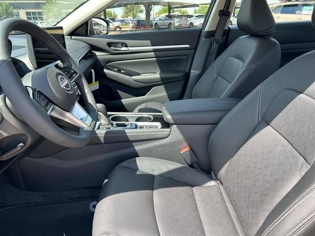 new 2025 Nissan Altima car, priced at $29,048