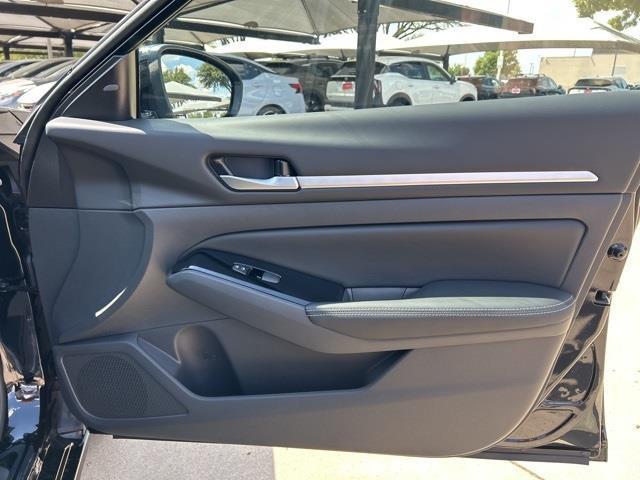 new 2025 Nissan Altima car, priced at $29,048