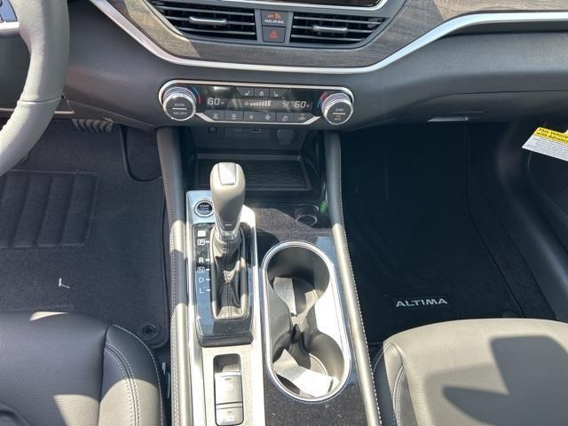 new 2025 Nissan Altima car, priced at $29,048