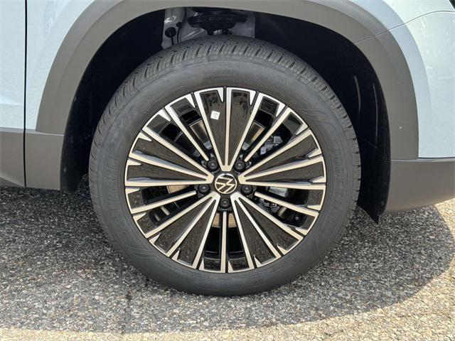 new 2025 Volkswagen Taos car, priced at $30,771