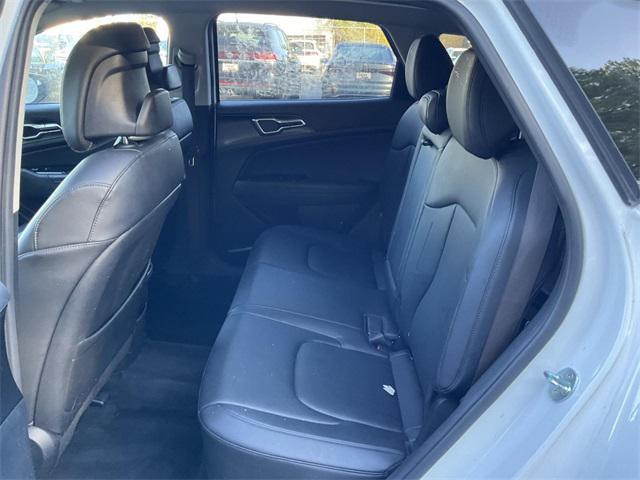 used 2023 Kia Sportage Hybrid car, priced at $24,550