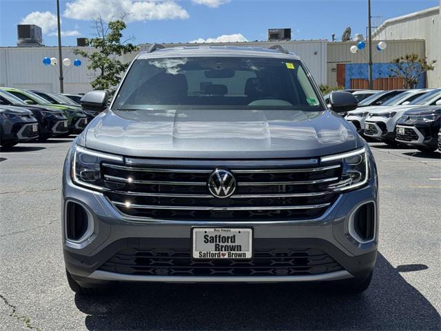 new 2025 Volkswagen Atlas car, priced at $45,637