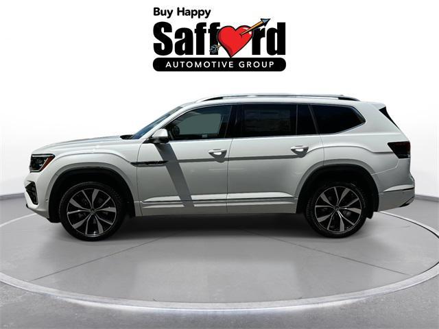 new 2025 Volkswagen Atlas car, priced at $52,600