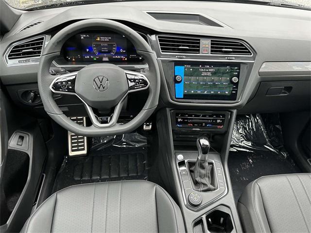 new 2024 Volkswagen Tiguan car, priced at $37,799