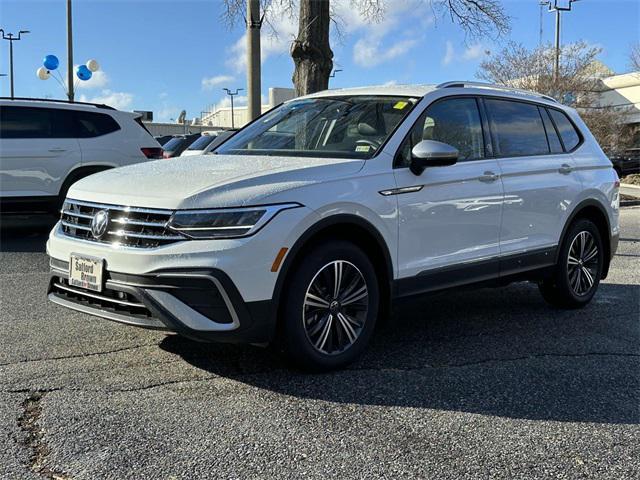 new 2024 Volkswagen Tiguan car, priced at $33,006