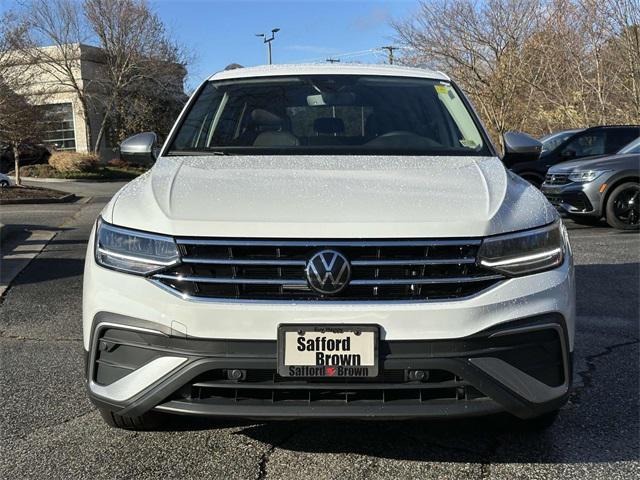 new 2024 Volkswagen Tiguan car, priced at $33,006