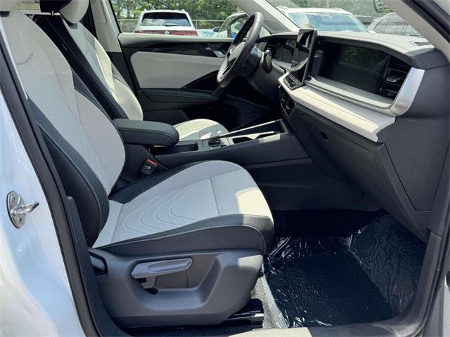 new 2025 Volkswagen Tiguan car, priced at $34,076