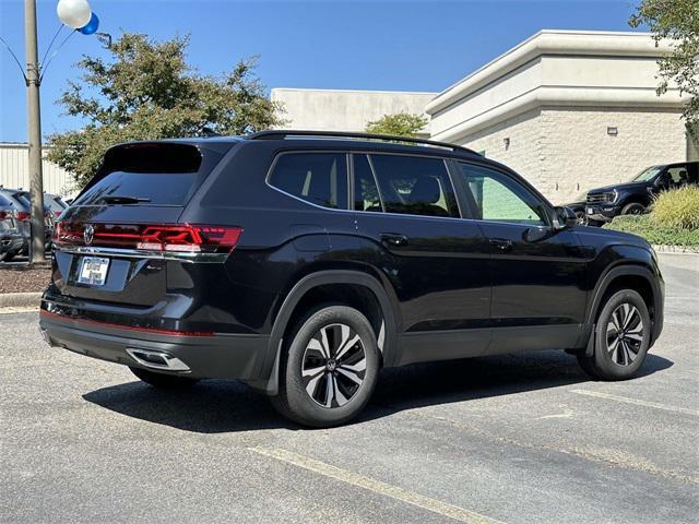 new 2024 Volkswagen Atlas car, priced at $41,278