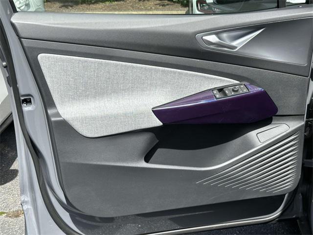 new 2025 Volkswagen ID.4 car, priced at $45,651