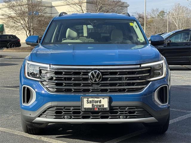 new 2025 Volkswagen Atlas car, priced at $45,762