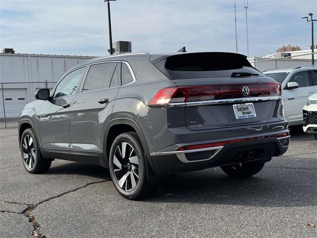 new 2026 Volkswagen Atlas Cross Sport car, priced at $49,017