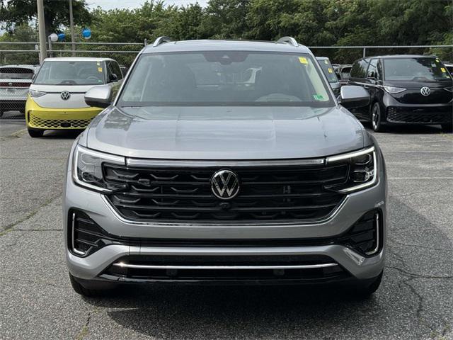 new 2025 Volkswagen Atlas car, priced at $55,506
