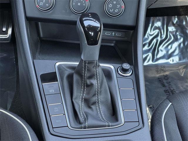 used 2024 Volkswagen Jetta car, priced at $19,995