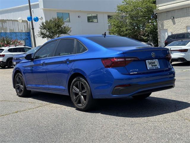 used 2024 Volkswagen Jetta car, priced at $23,652