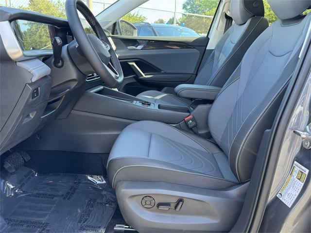 new 2025 Volkswagen Tiguan car, priced at $35,444