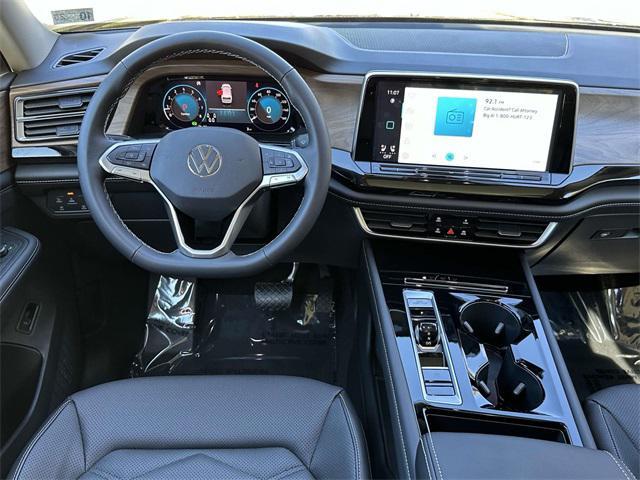 new 2025 Volkswagen Atlas car, priced at $48,552