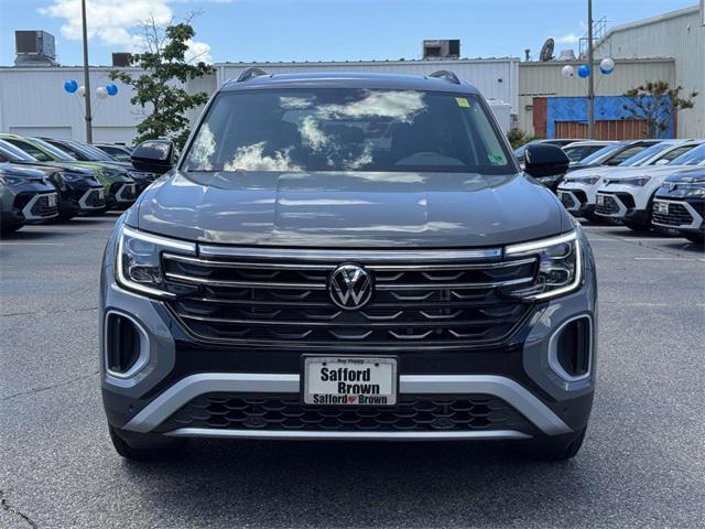 new 2025 Volkswagen Atlas car, priced at $48,401