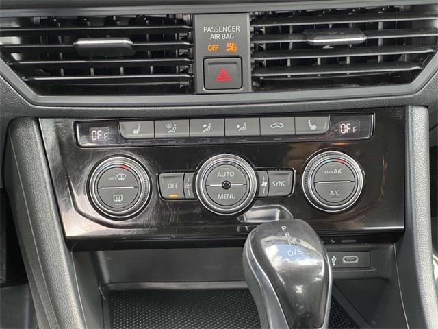 used 2024 Volkswagen Jetta car, priced at $22,500