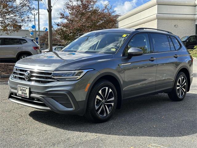 new 2024 Volkswagen Tiguan car, priced at $31,025