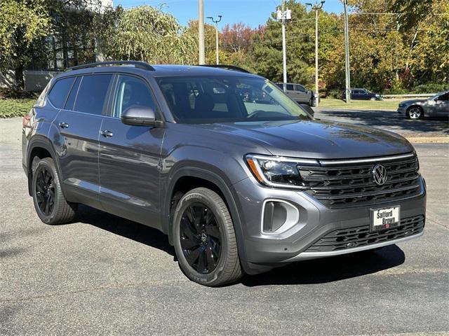 new 2025 Volkswagen Atlas car, priced at $48,782